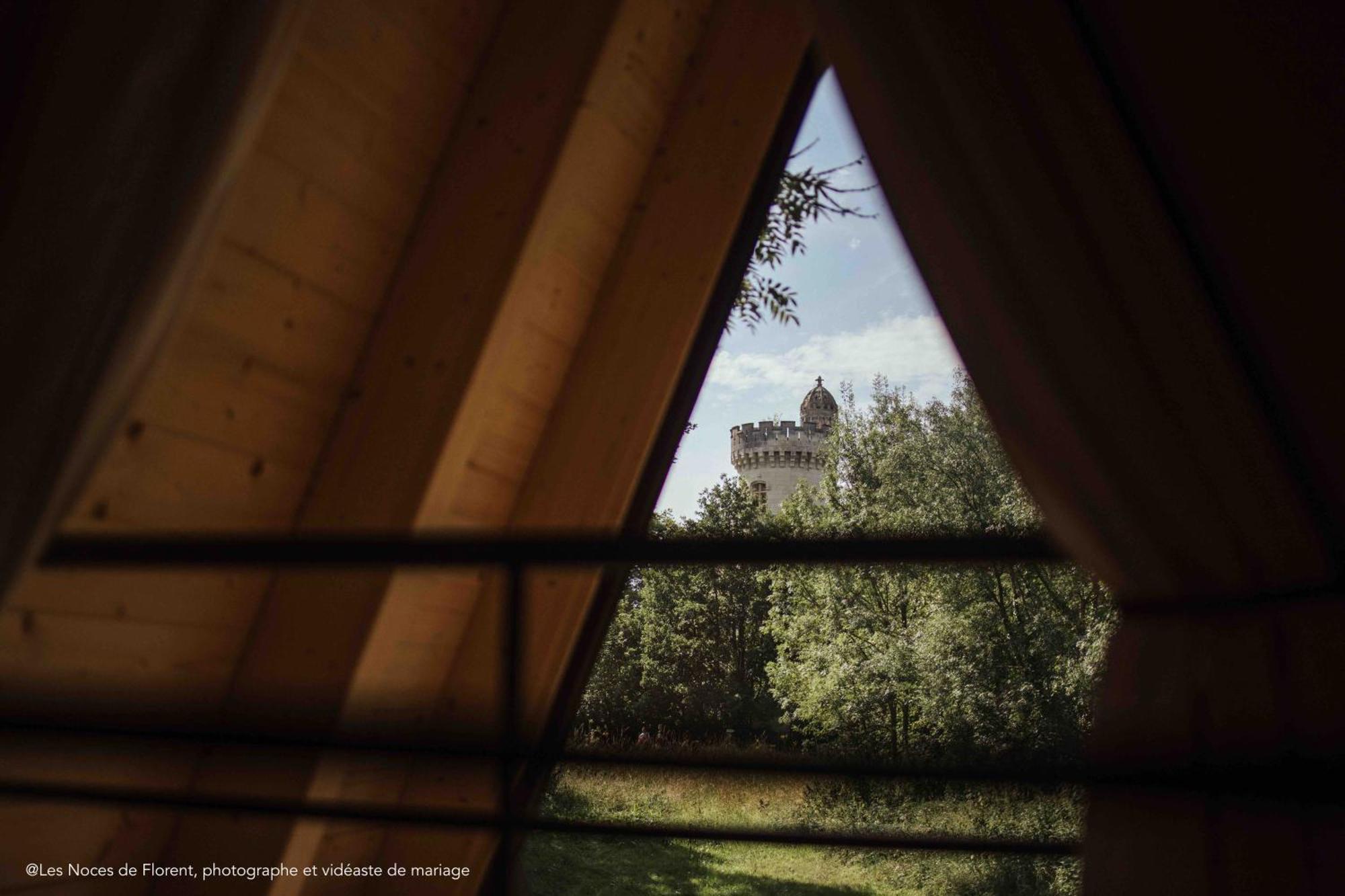 Ecolodges De Reve Dans Un Chateau De Conte De Fees Les-Trois-Moutiers Exterior foto